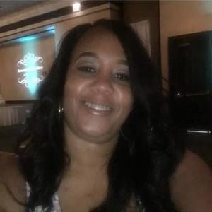 Meet your Posher, Felicia